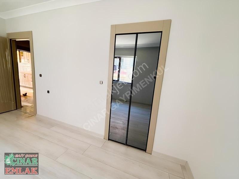 Çınar'dan Malazgirt'de Lüks Yapılı Çift Balkon 3+1 Sıfır Daire — fotoğraf 32