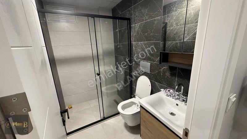 Yelkent Alfa Sitesinde Satılık 1+0 Havuz Manzaralı Hazır Eşyalı — fotoğraf 11