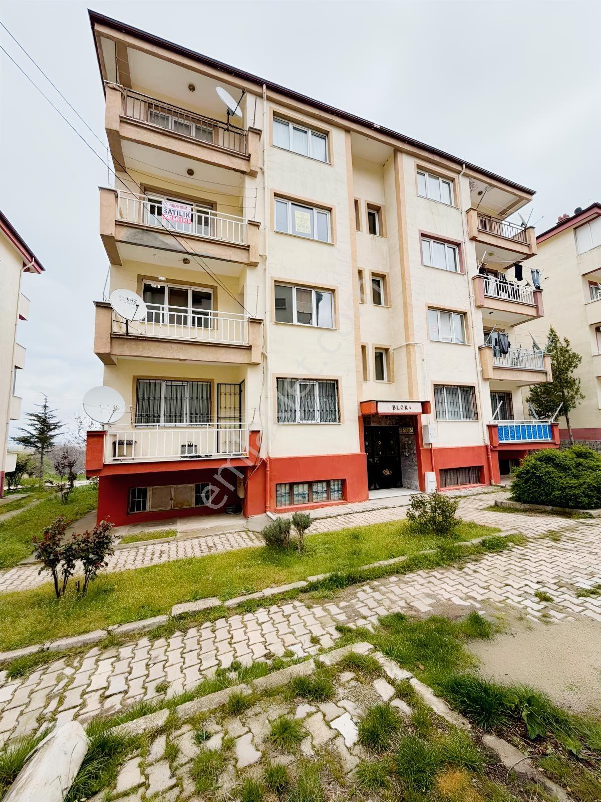 Furkan Emlaktan Fırsat Ara Kat 3+1 Daire — fotoğraf 2