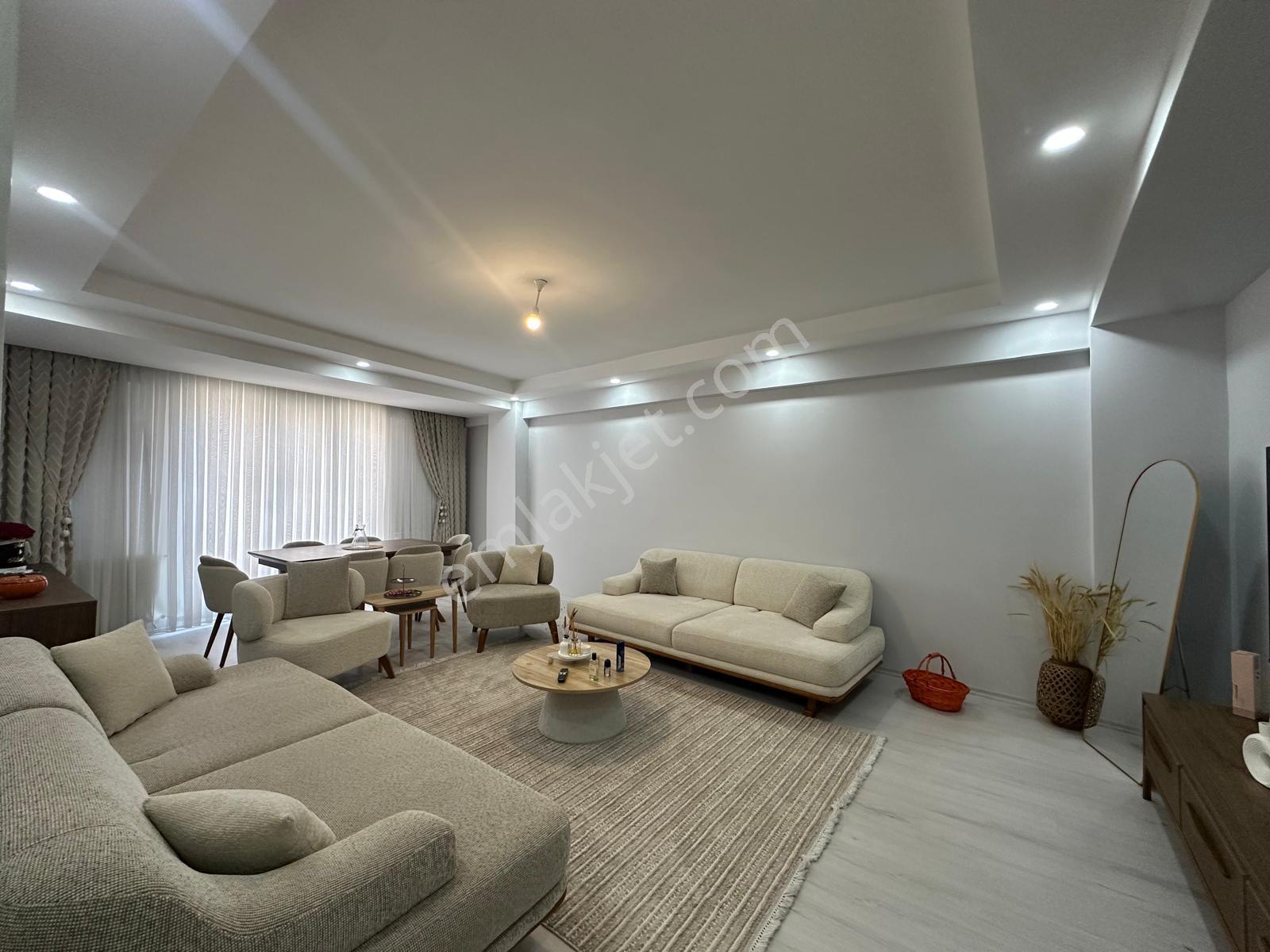 Önlü'den Söğütlü Çeşme De 2+1 100m2 Emsallerinden Büyük Ara Kat — fotoğraf 2