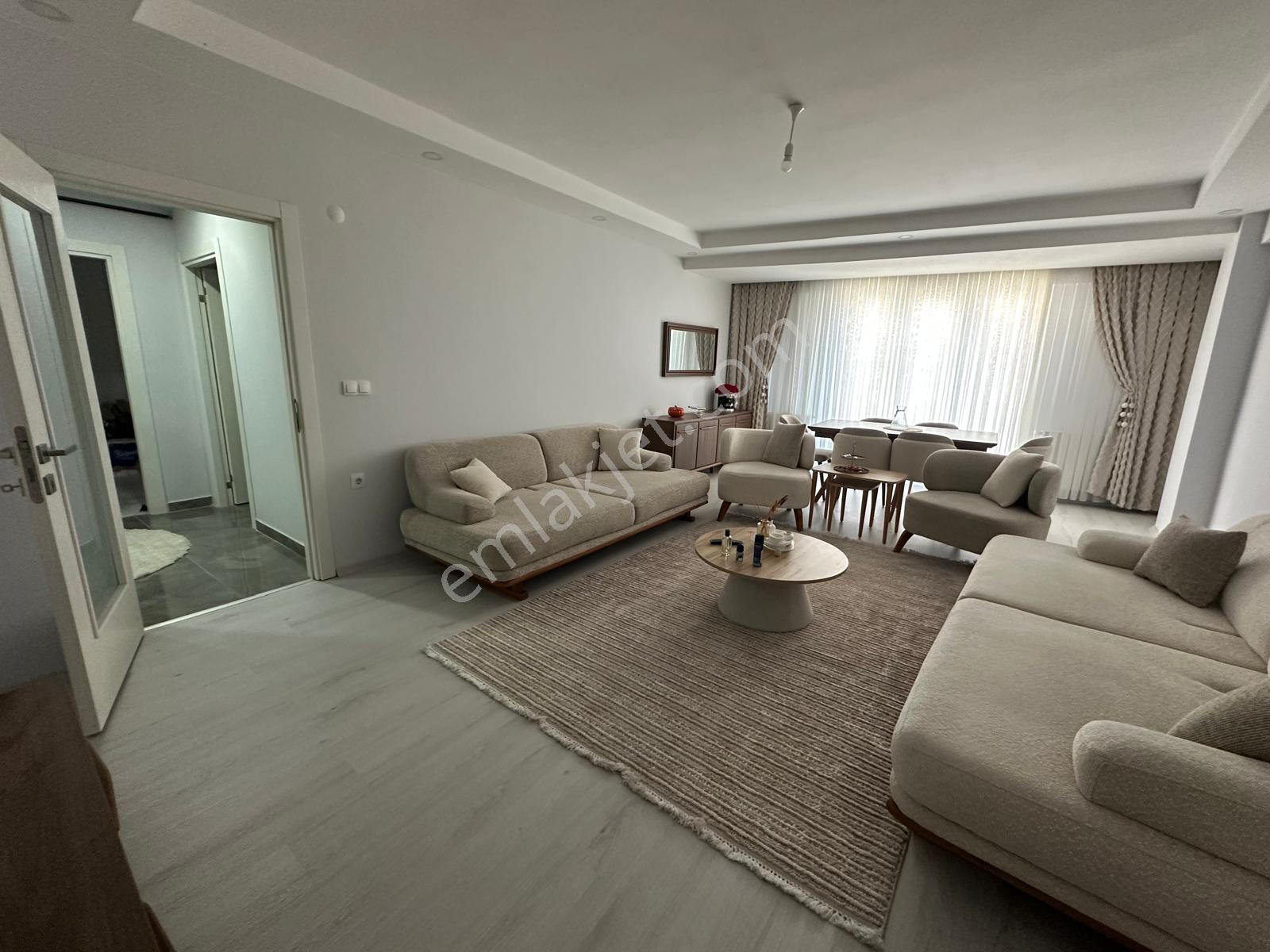 Önlü'den Söğütlü Çeşme De 2+1 100m2 Emsallerinden Büyük Ara Kat — fotoğraf 4