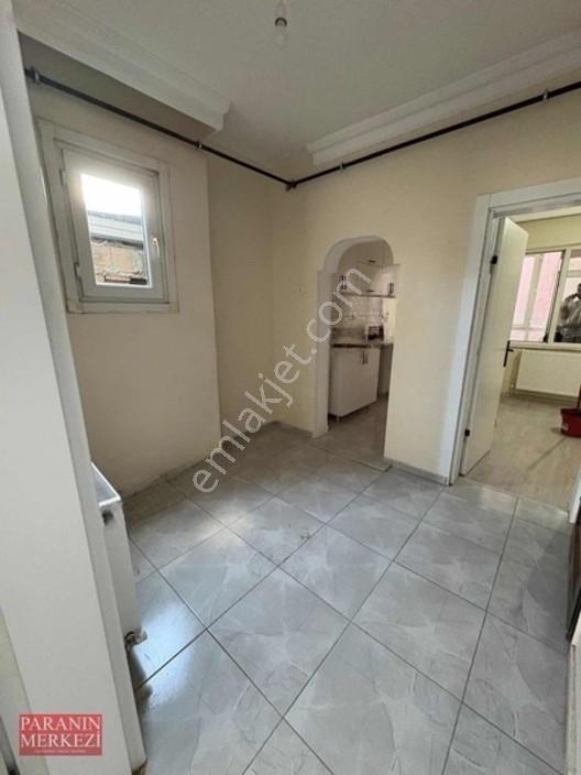 Muhteşem Konumda Komple Yenilenmiş Geniş 1+1 Daire — fotoğraf 5