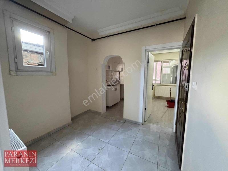 Muhteşem Konumda Komple Yenilenmiş Geniş 1+1 Daire — fotoğraf 6
