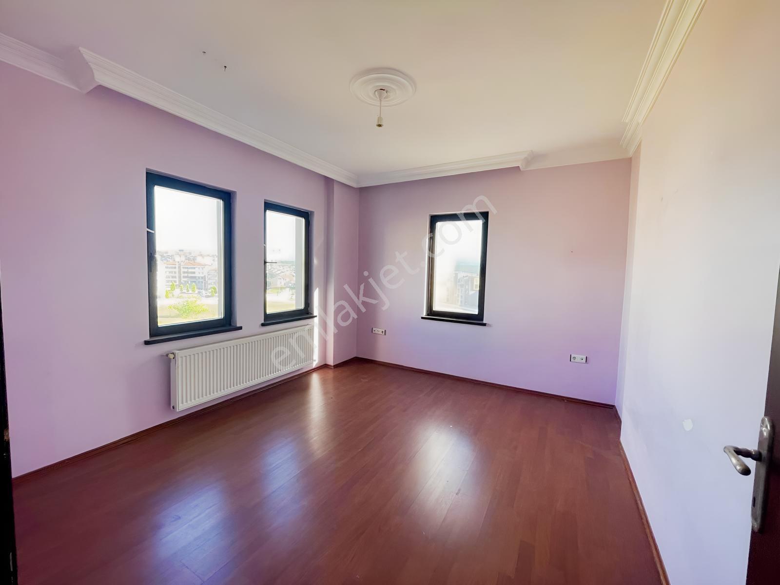 Kurtuluş Ta Hekimler Sitesinde Havuzlu Satılık 3+1 Daire — fotoğraf 8