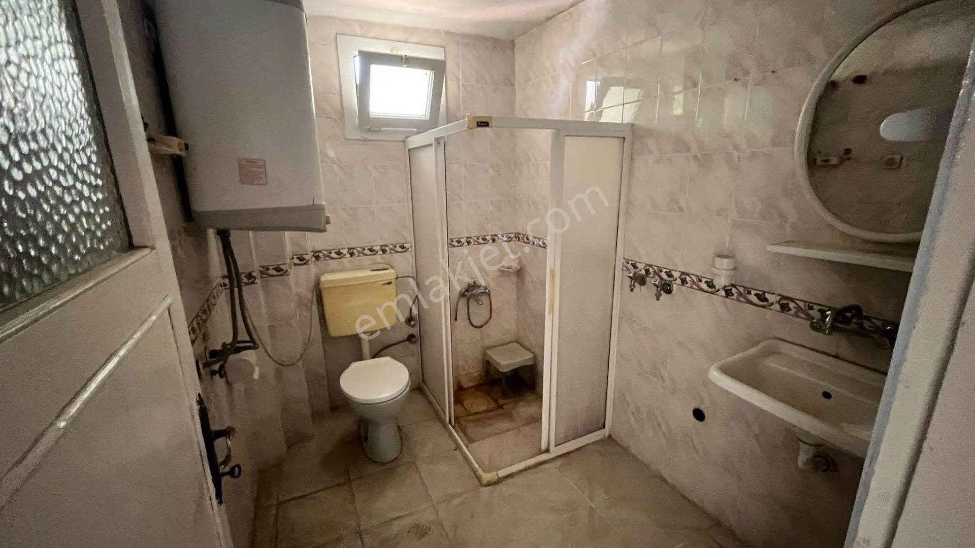 Bergama Kadriye'de 600m² Bahçe İçinde, 2 Adet 3+1 Daire — fotoğraf 3