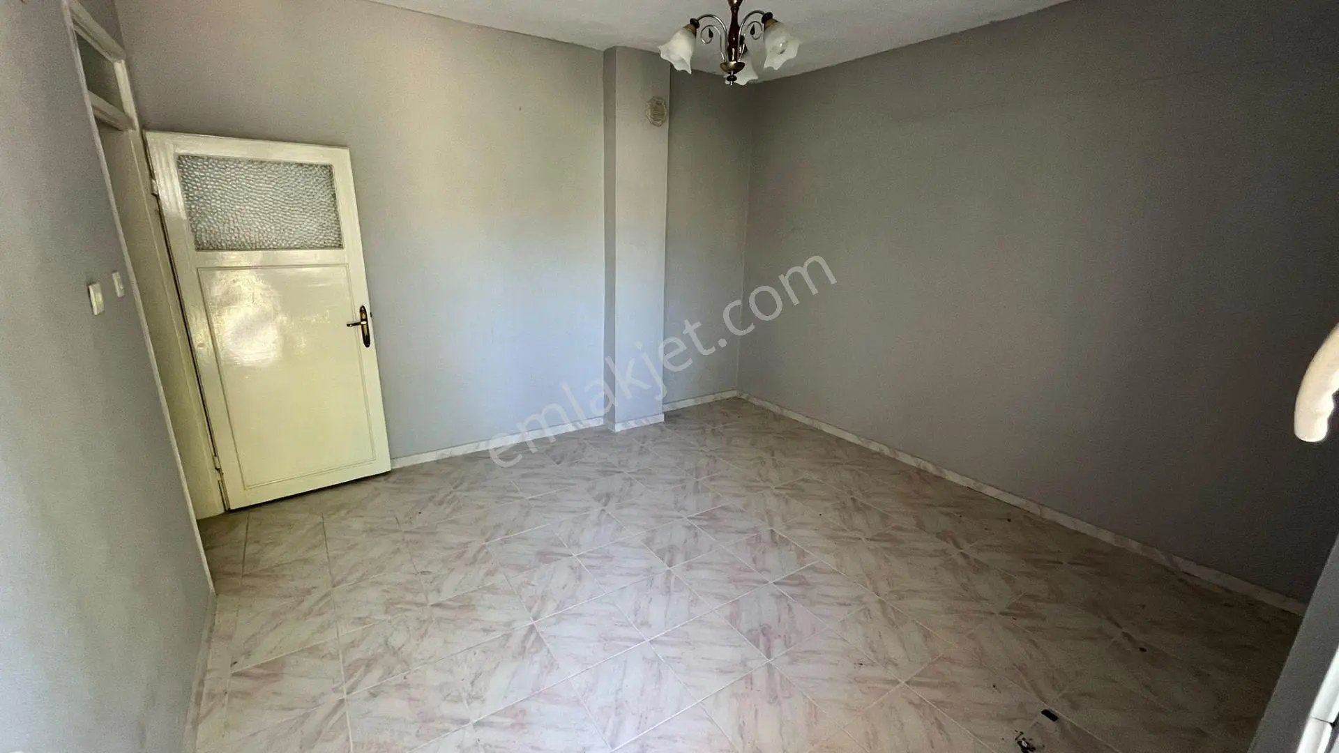 Bergama Kadriye'de 600m² Bahçe İçinde, 2 Adet 3+1 Daire — fotoğraf 4