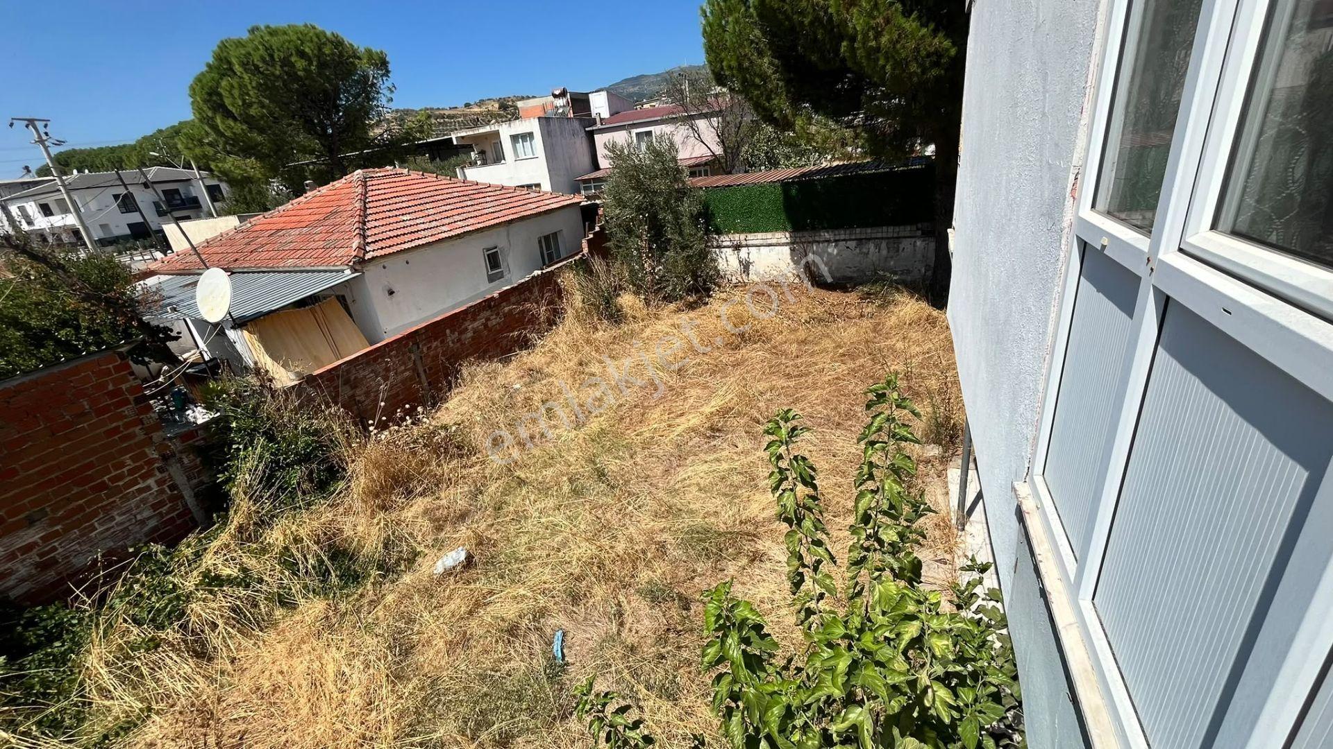 Bergama Kadriye'de 600m² Bahçe İçinde, 2 Adet 3+1 Daire — fotoğraf 16