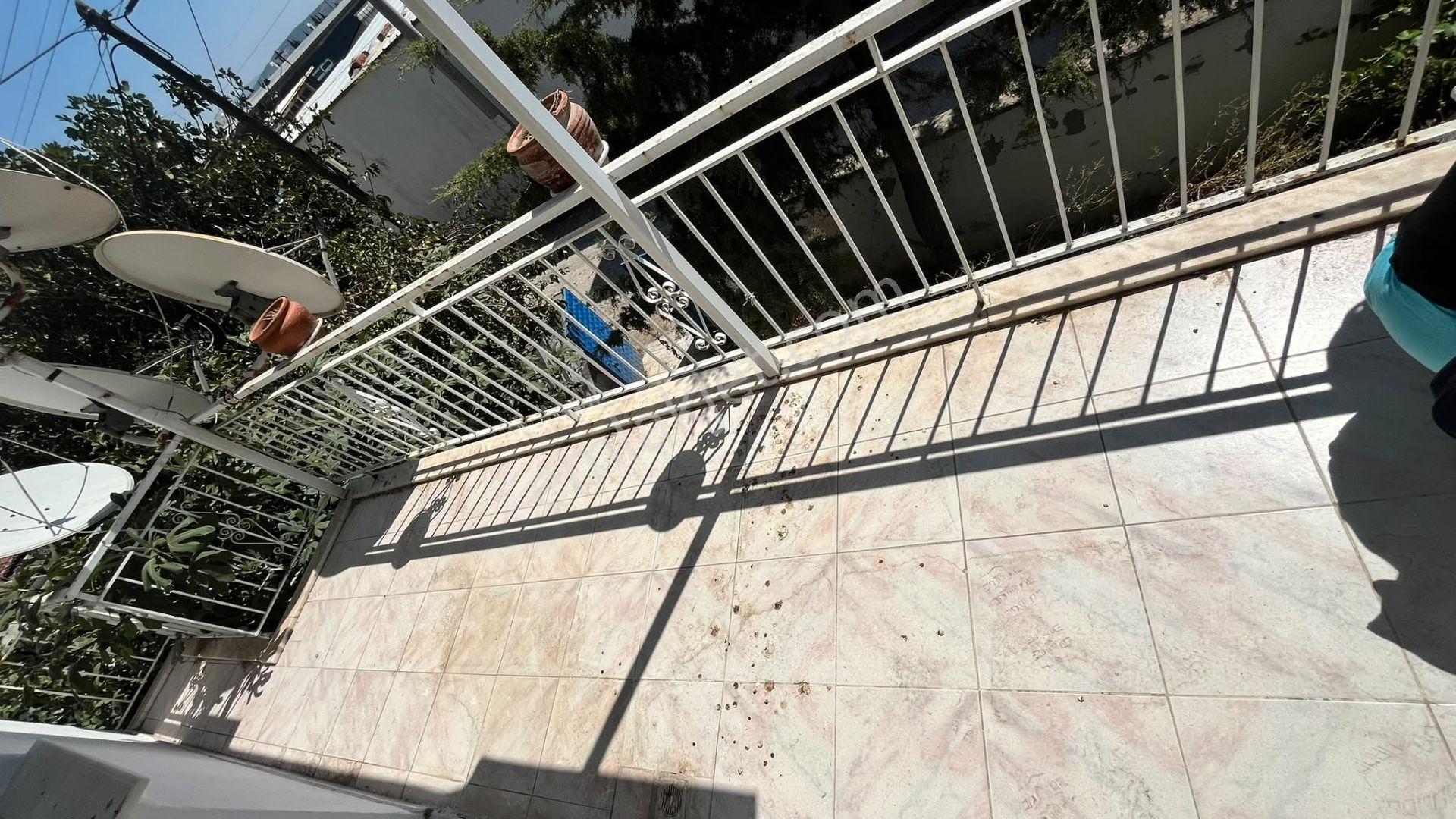 Bergama Kadriye'de 600m² Bahçe İçinde, 2 Adet 3+1 Daire — fotoğraf 17