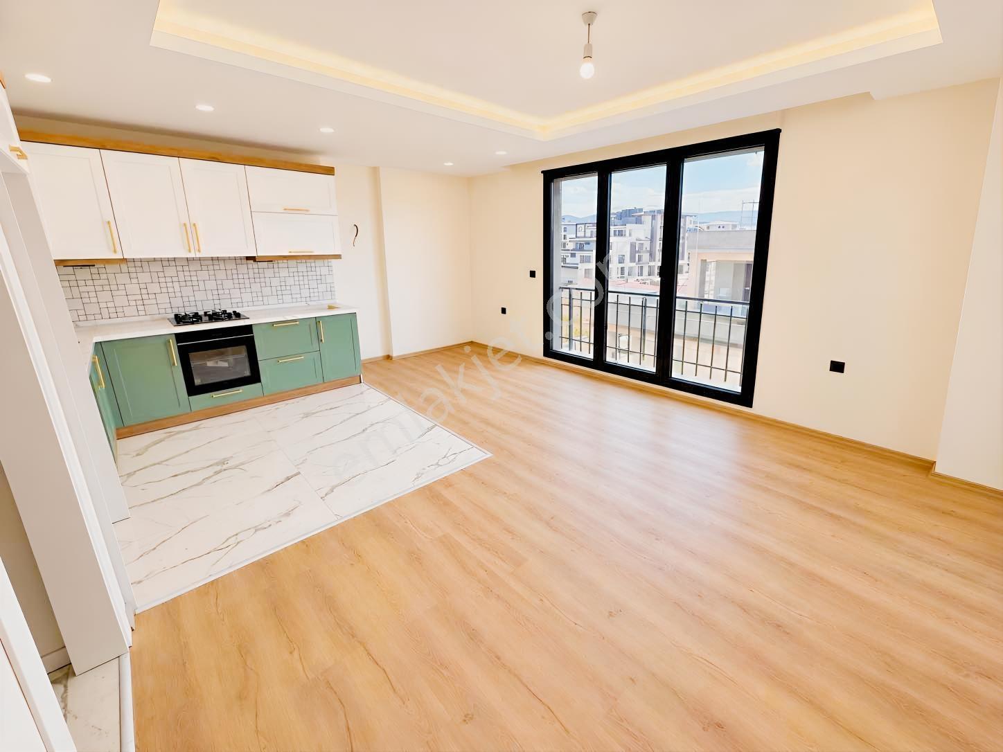 Onmax Burhaniye Ören Yolu Satılık Lüks 70 M2 1+1 Daire — fotoğraf 3