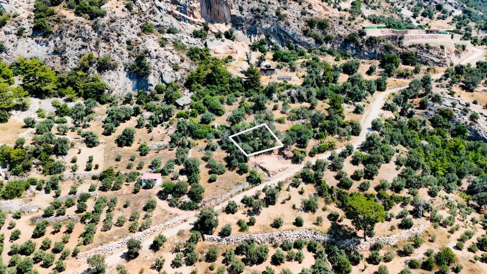 Kıranda Deniz Manzaralı Satılık Tarla — fotoğraf 3