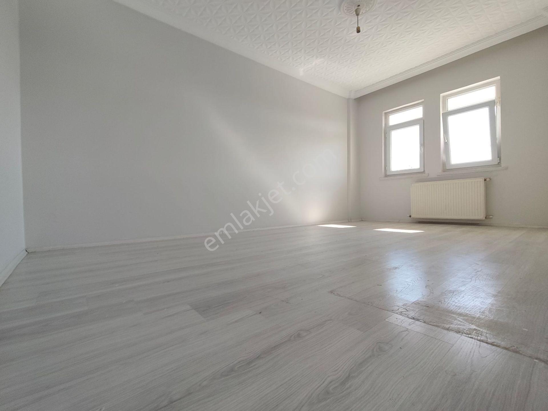 Yılmaz Gayrimenkul'den Mevlana Mah 3+1 Katta 140m2 Fuzul Eve Vs. Uygun Kupon Full+full Yapılı Daire — fotoğraf 8