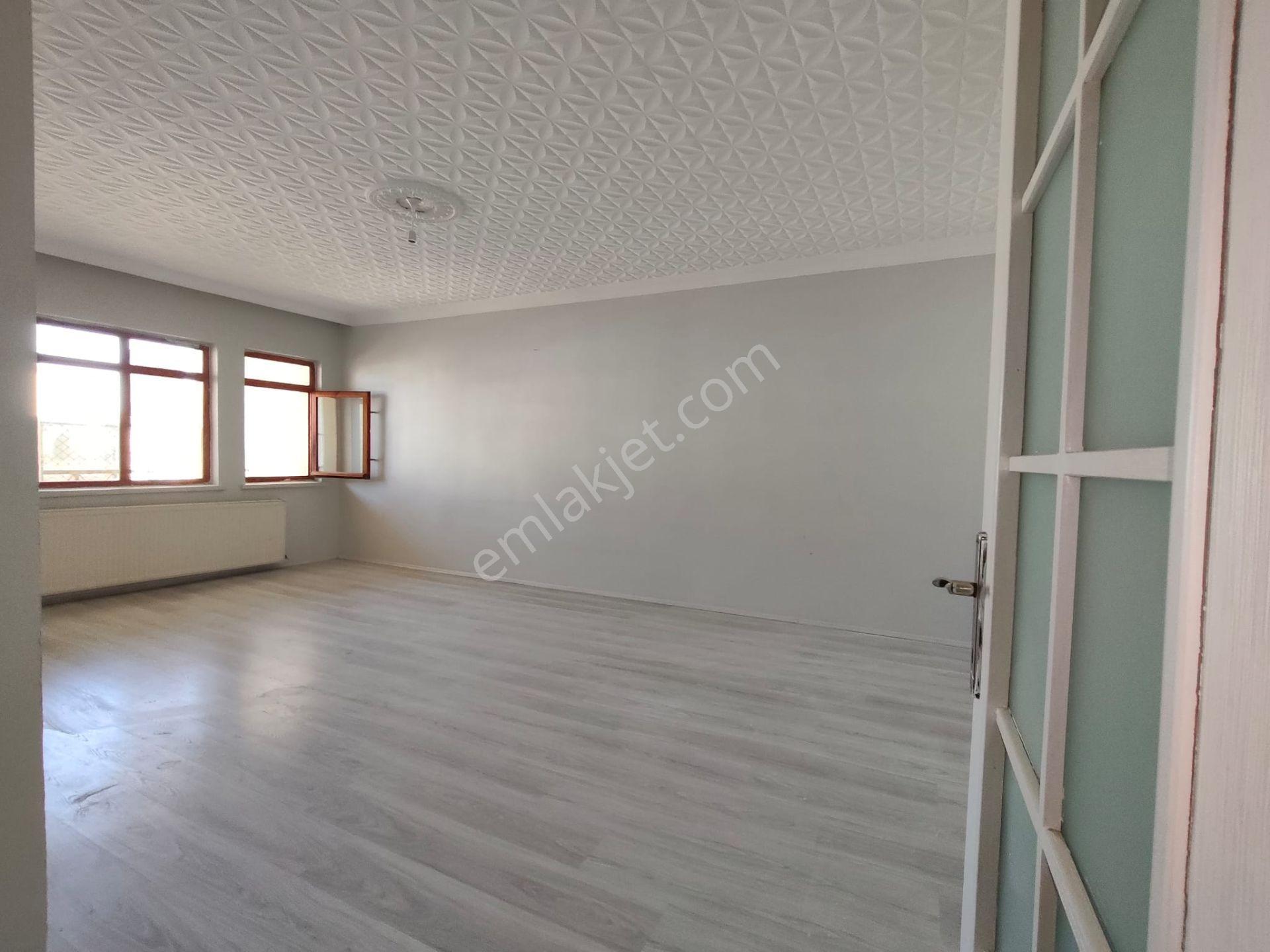 Yılmaz Gayrimenkul'den Mevlana Mah 3+1 Katta 140m2 Fuzul Eve Vs. Uygun Kupon Full+full Yapılı Daire — fotoğraf 16