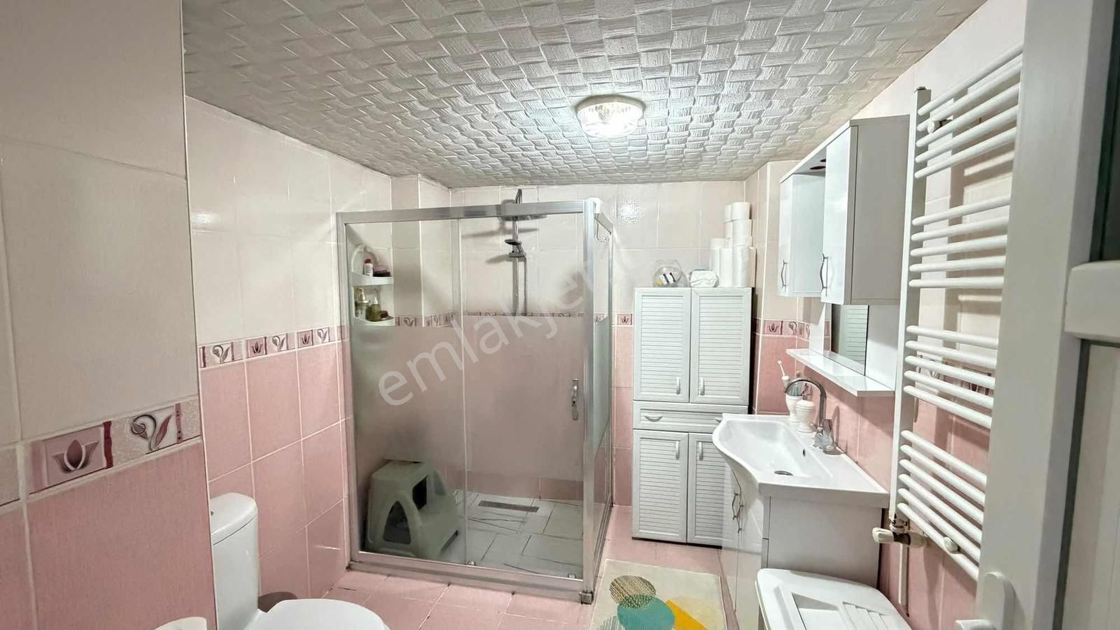 Saadetdere Mahallesı'nde Satılık 3 + 1 Bahçelı Bahçe Katı — fotoğraf 3