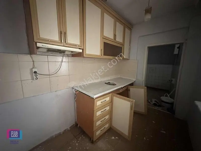 Dialog Skaladan Çiftehavuzlar Mahallesi'nde 3 Katlı Satılık Bina — fotoğraf 4