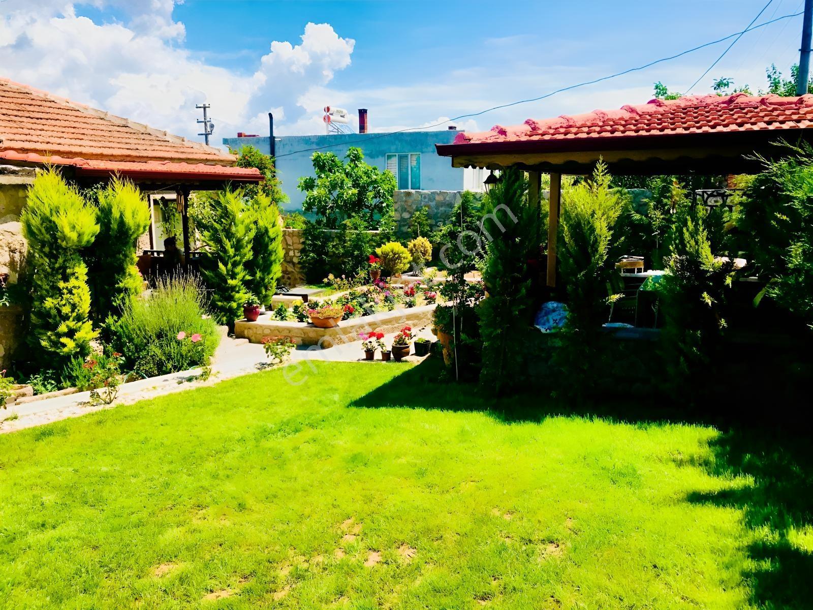 Assosta Muhteşem Taş Evler — fotoğraf 2