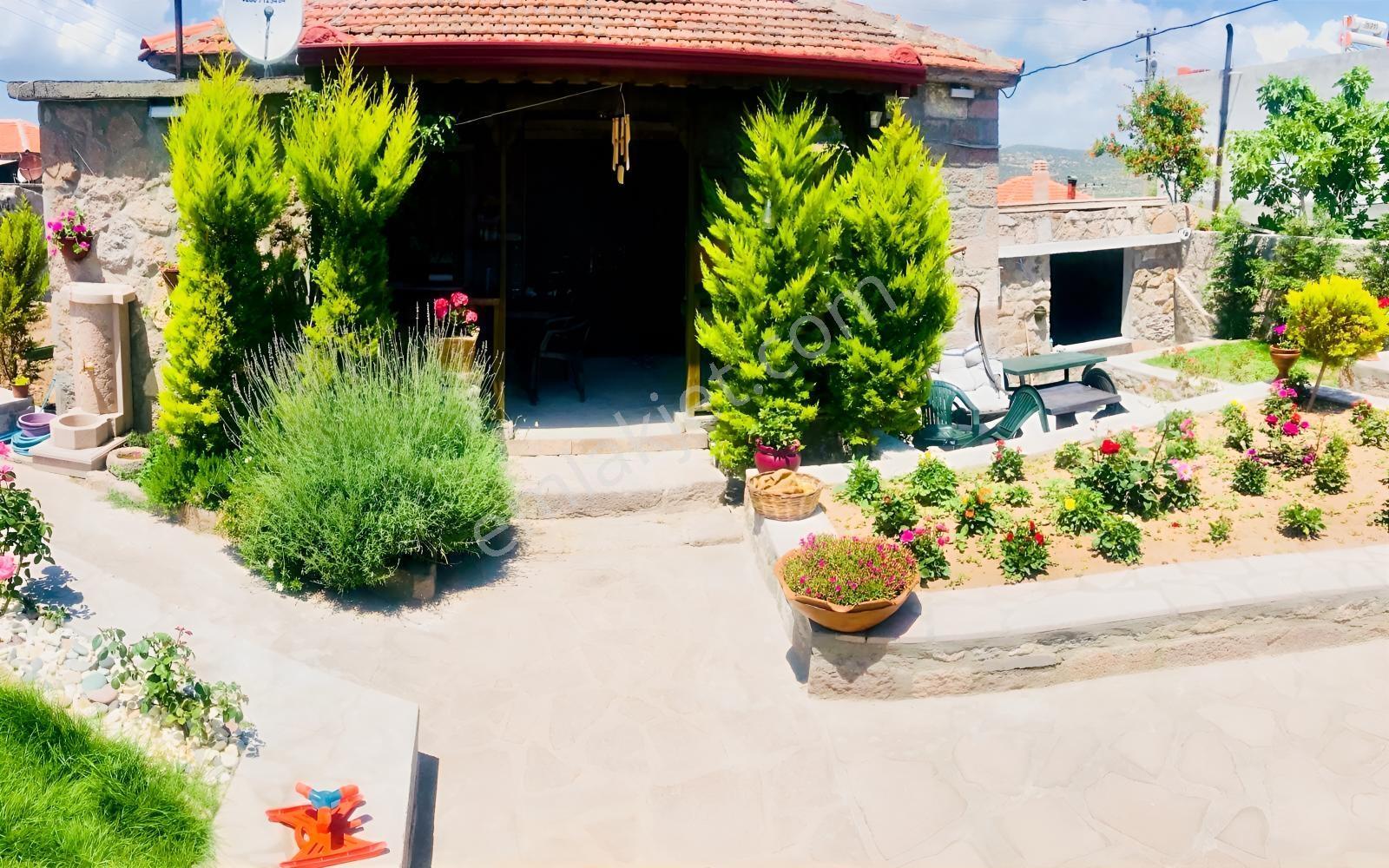 Assosta Muhteşem Taş Evler — fotoğraf 3