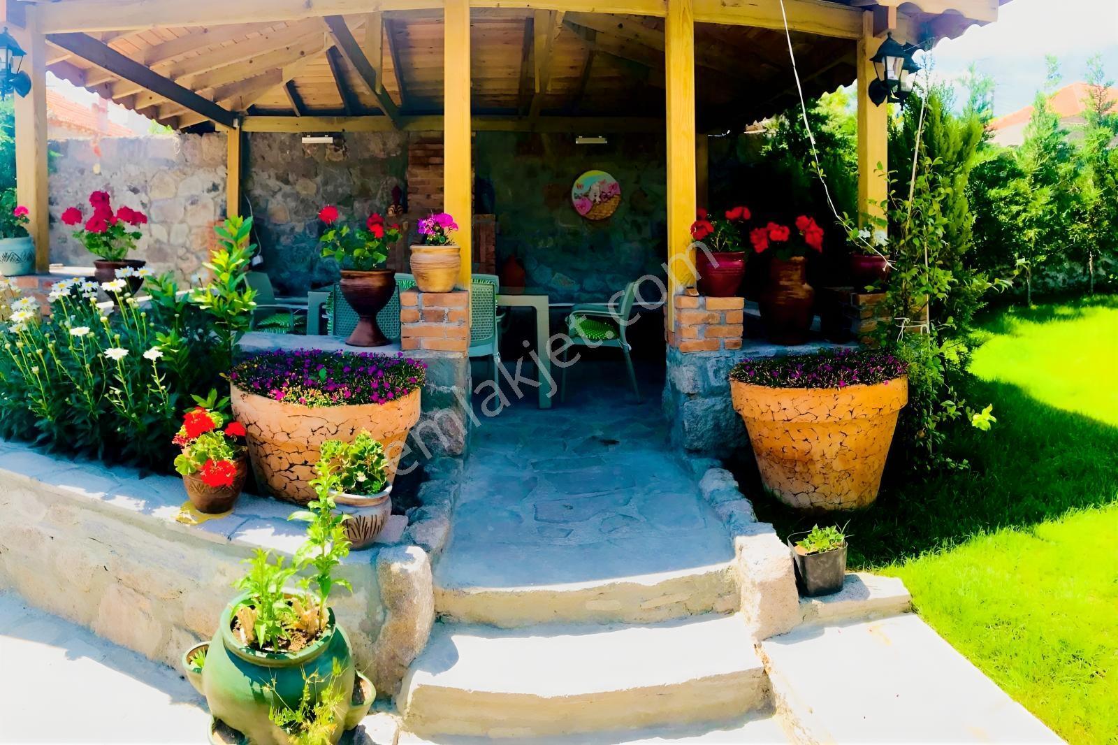 Assosta Muhteşem Taş Evler — fotoğraf 7