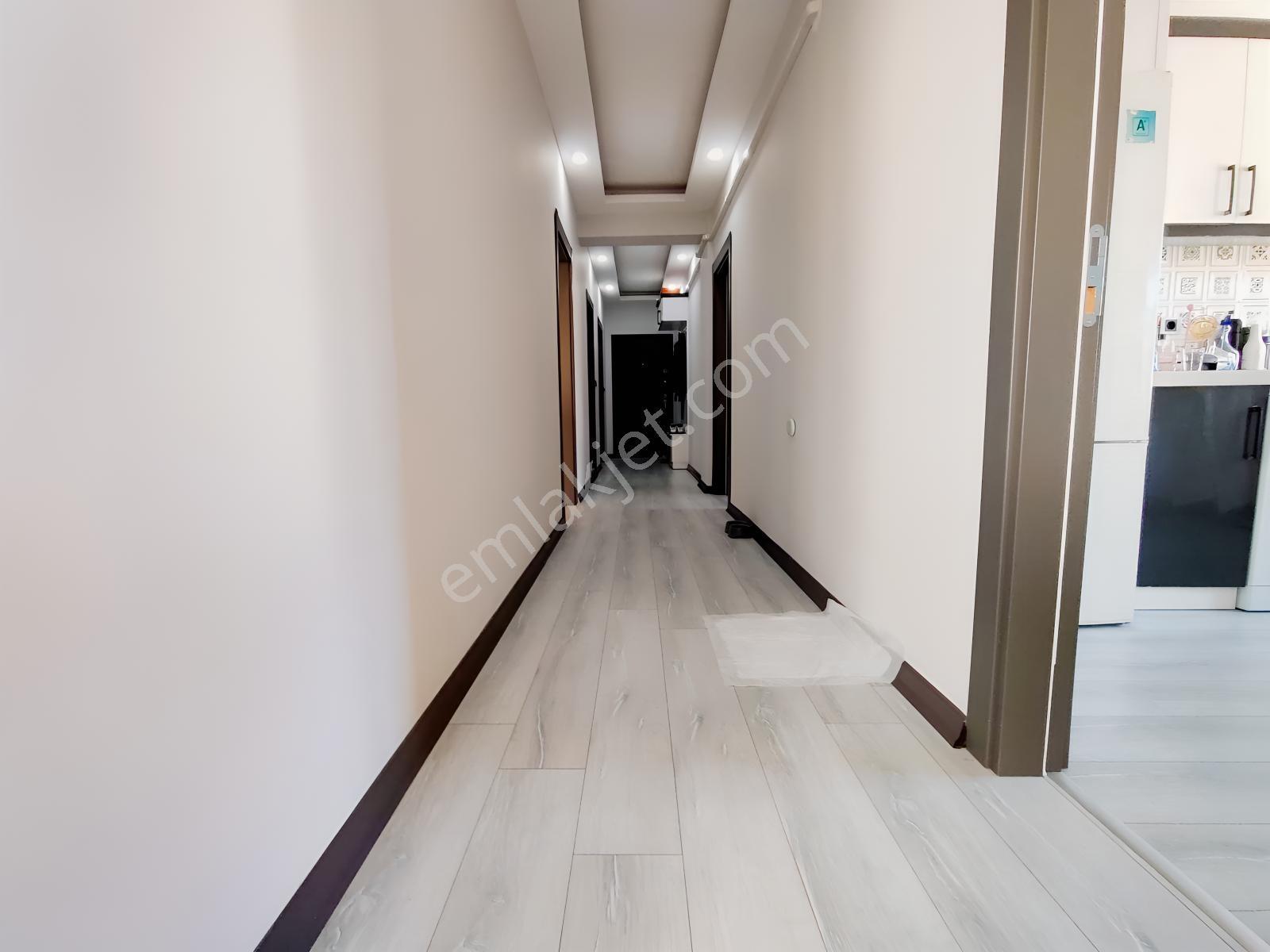 Doradan Tuzcumuratta Satılık 3+1 Geniş Ön Cephe Satılık Daire — fotoğraf 33