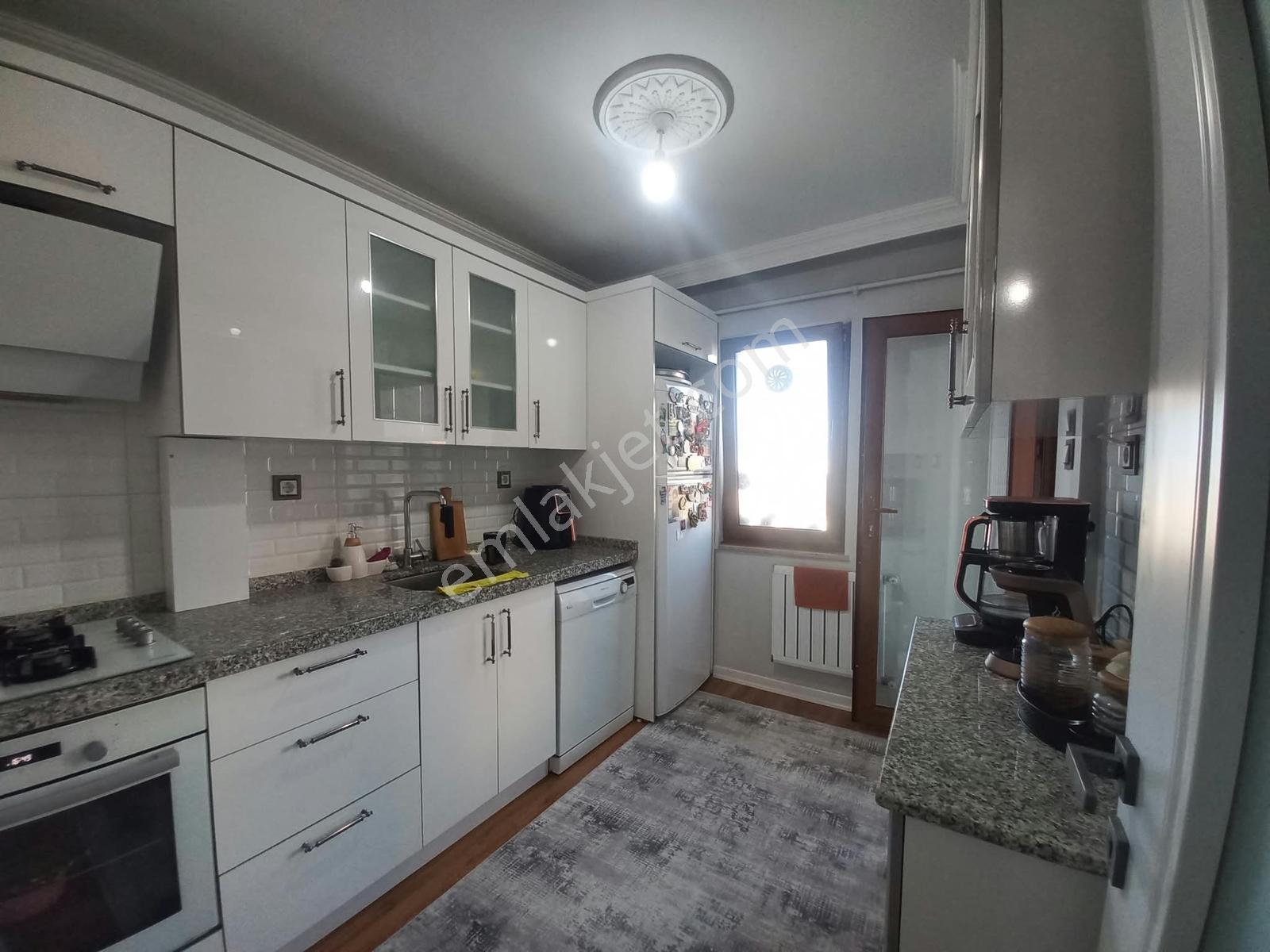 Rw Taka/yeşiltepe Mahallesinde Satılık Daire 2+1 Daire — fotoğraf 27