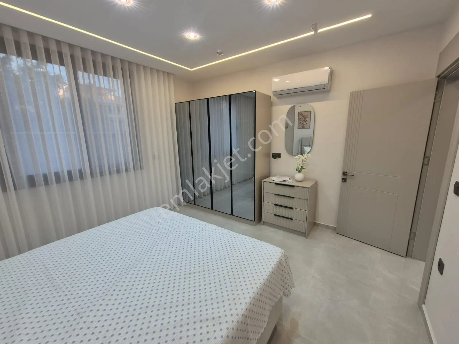 Didim Mahallesinde Müstakil Havuzlu 4+1 Villa Otoparklı Tamm Müüstakil Full Eşyalı — fotoğraf 16