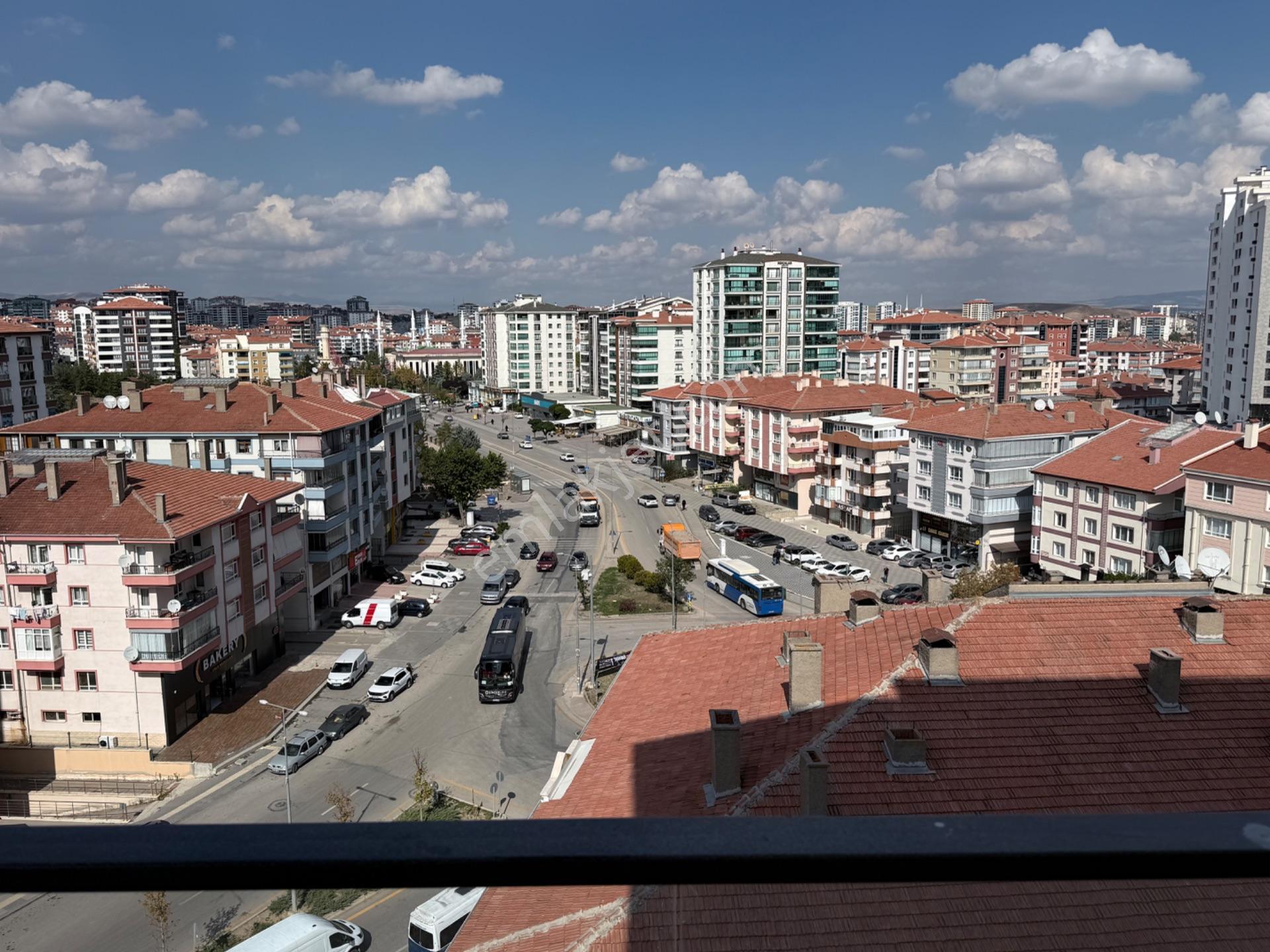 Saray Fatih Mahallesi'nde Satılık 2+1 Şehir Manzaralı Daire — fotoğraf 5