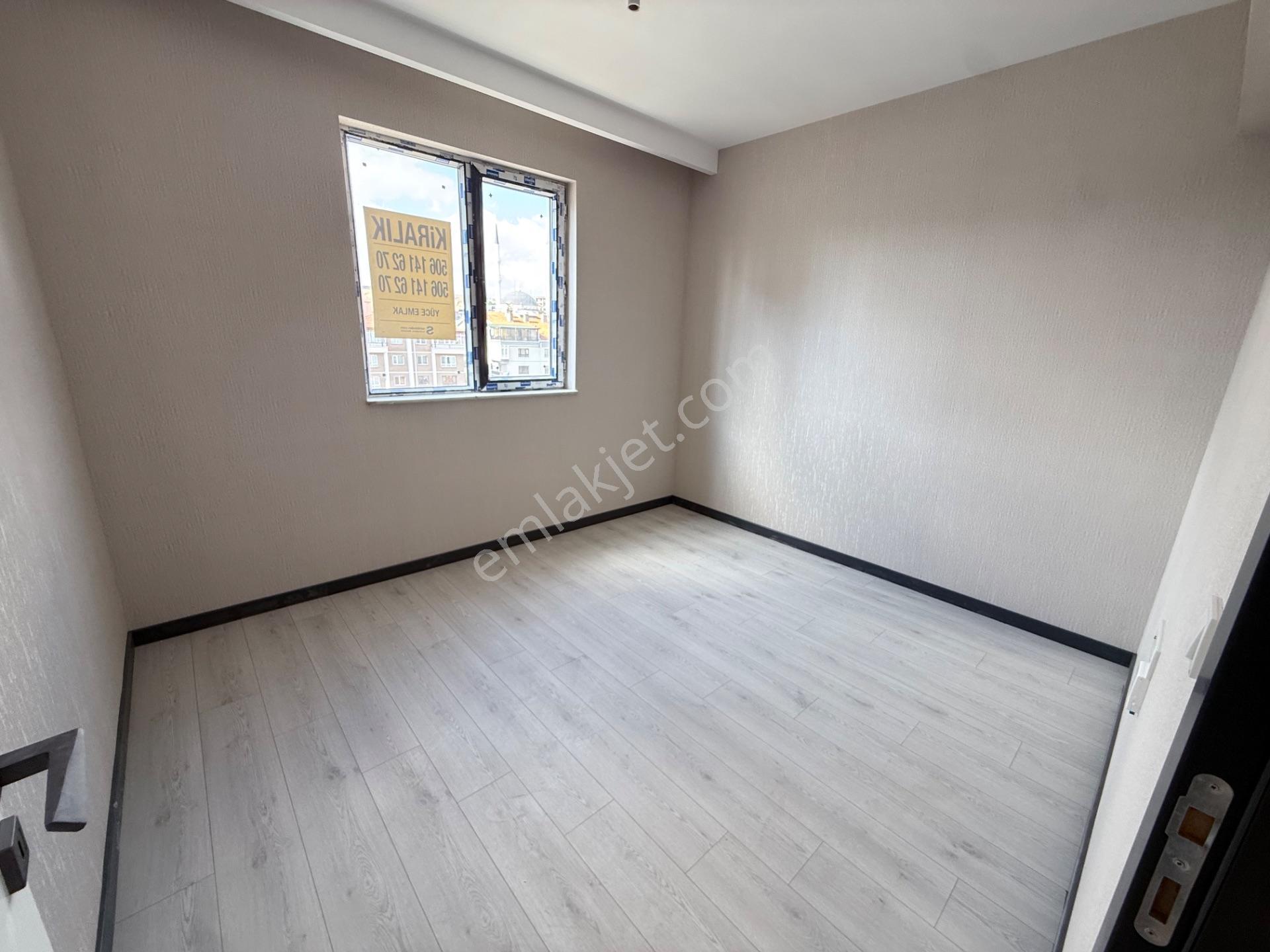Saray Fatih Mahallesi'nde Satılık 2+1 Şehir Manzaralı Daire — fotoğraf 12