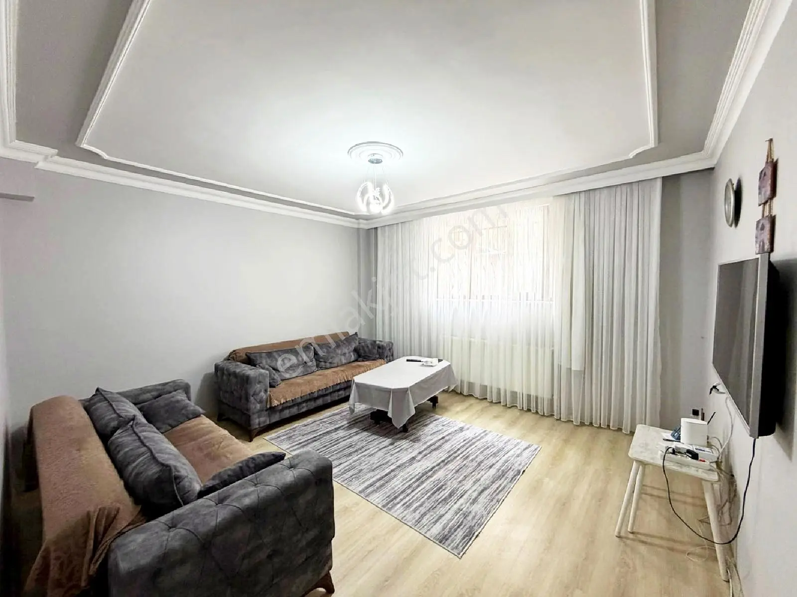 Albandan Şehirde Bahçe Keyfi 150 M² Ferah 3+1 Metrobüse 10 Dk — fotoğraf 2