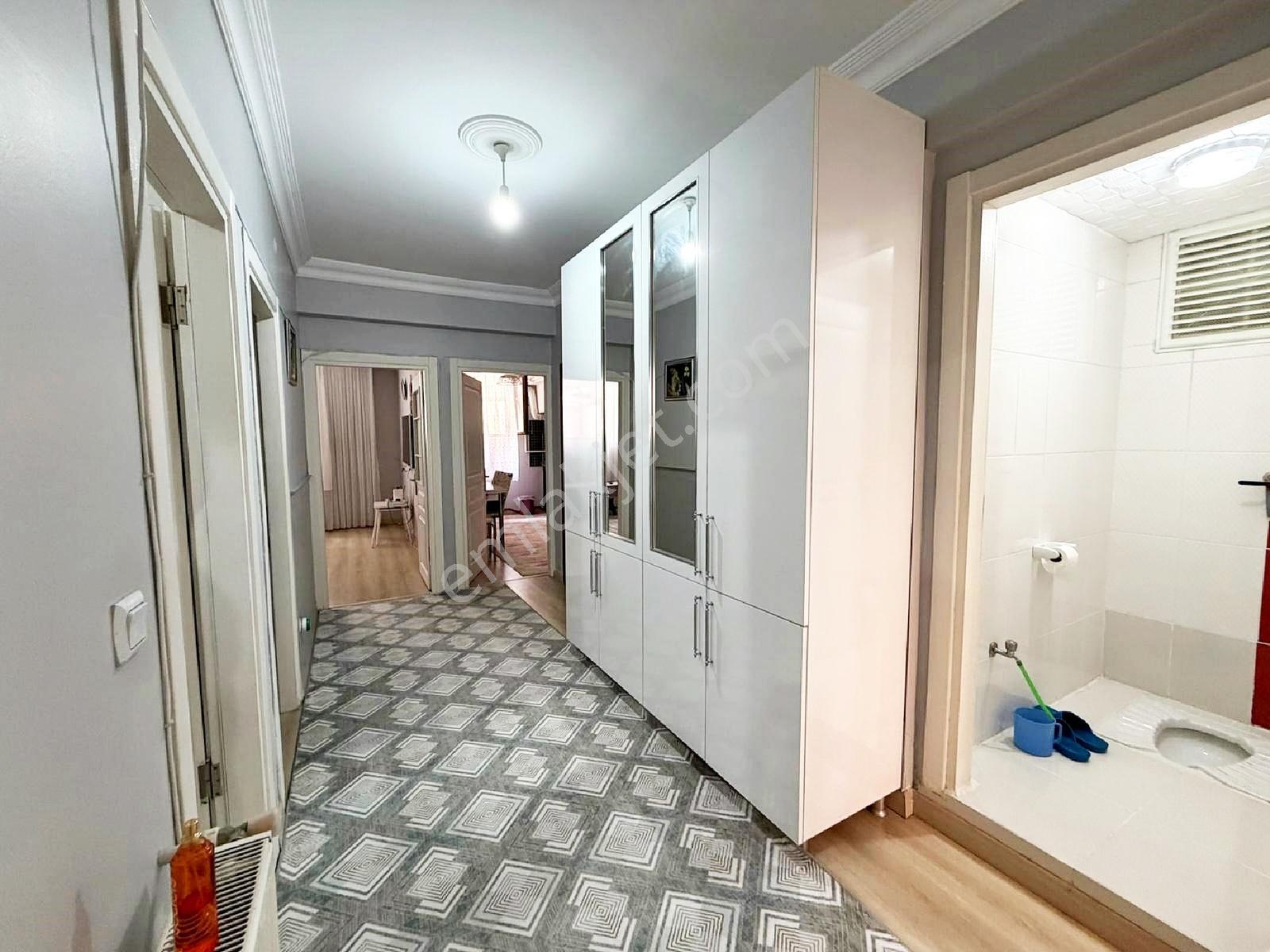 Albandan Şehirde Bahçe Keyfi 150 M² Ferah 3+1 Metrobüse 10 Dk — fotoğraf 14