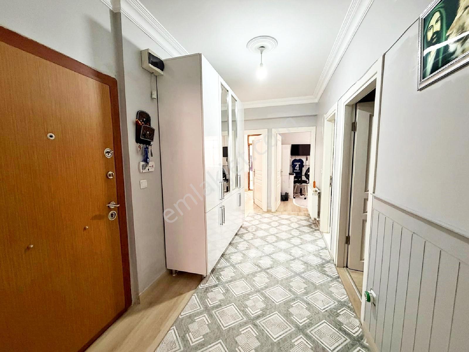 Albandan Şehirde Bahçe Keyfi 150 M² Ferah 3+1 Metrobüse 10 Dk — fotoğraf 15