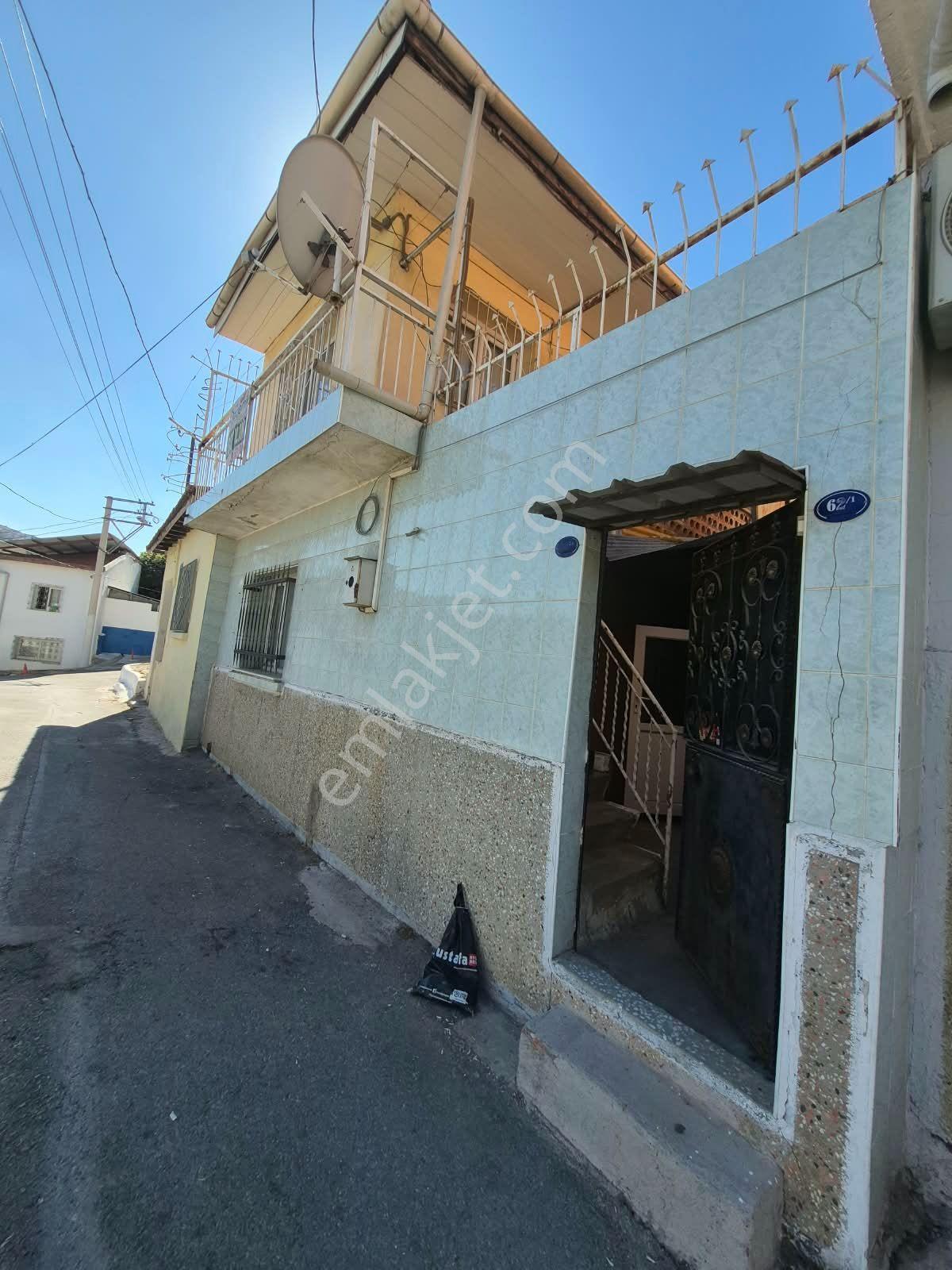 İzmir'in Merkezinde//konak Boğaziçinde.okulun Altsokağında/hastaneye5dk//2katlı Acil Satılık Ev — fotoğraf 24
