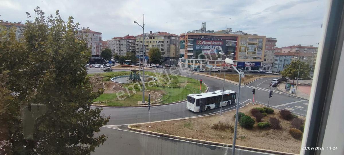 Çorlunun En Büyük Döner Kavşağına Cephelii Satılık Daire P.no:5528 M — fotoğraf 18