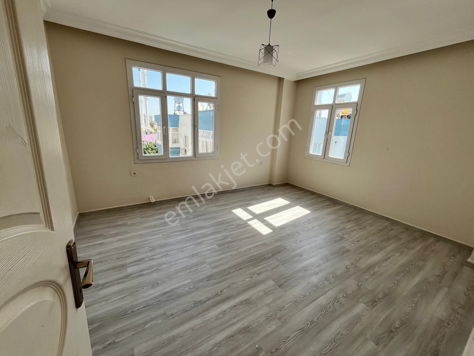 Ergünden Muğdat Cami Yanı Satılık Tertemiz Geniş 4+1 Daire — fotoğraf 15