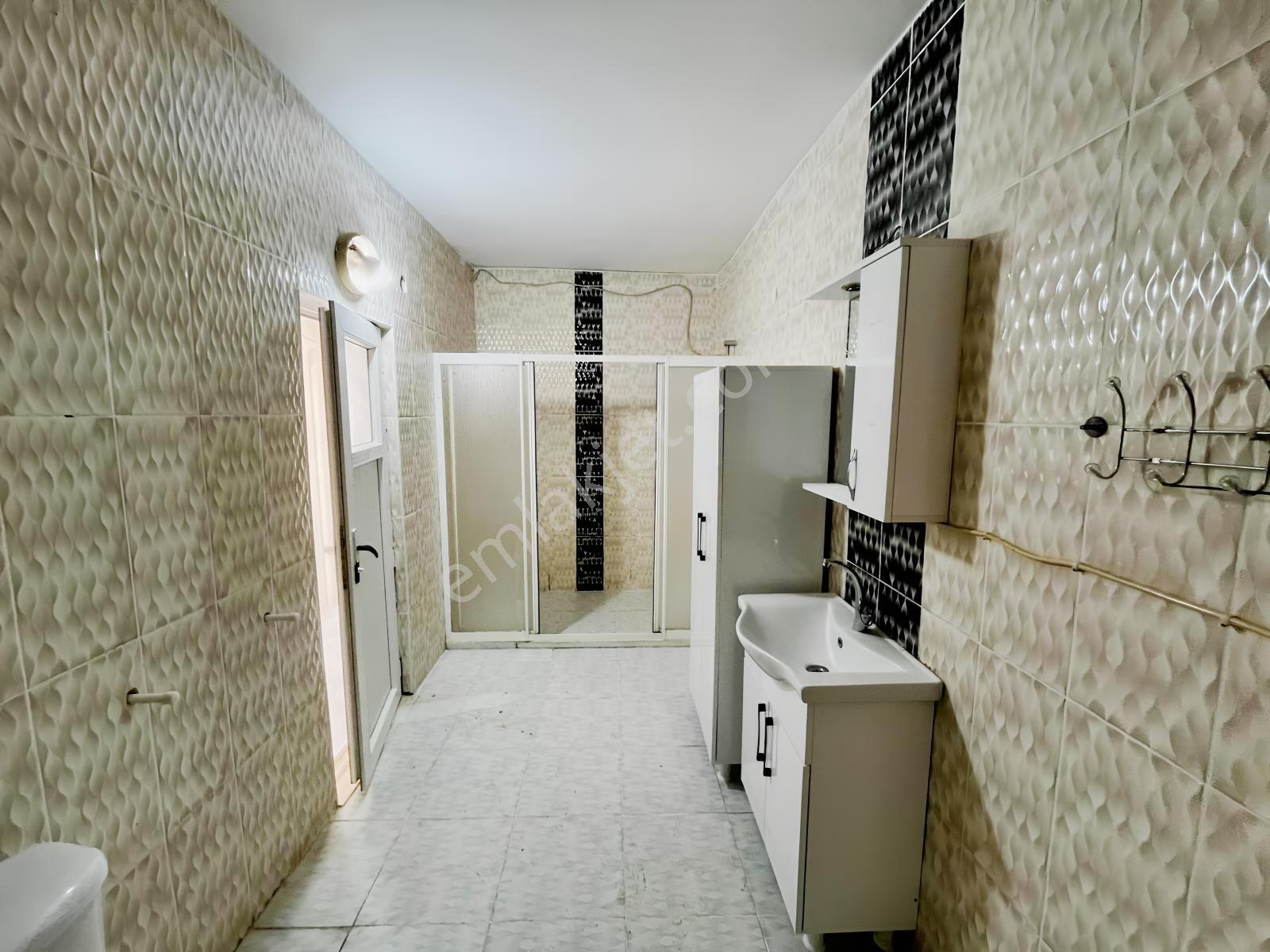 Ergünden Muğdat Cami Yanı Satılık Tertemiz Geniş 4+1 Daire — fotoğraf 18