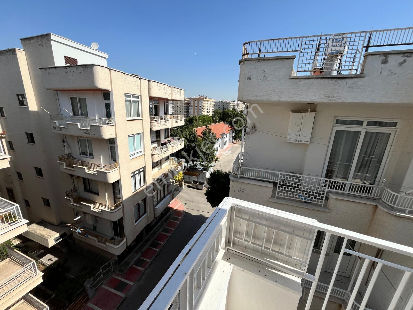 Ergünden Muğdat Cami Yanı Satılık Tertemiz Geniş 4+1 Daire — fotoğraf 21