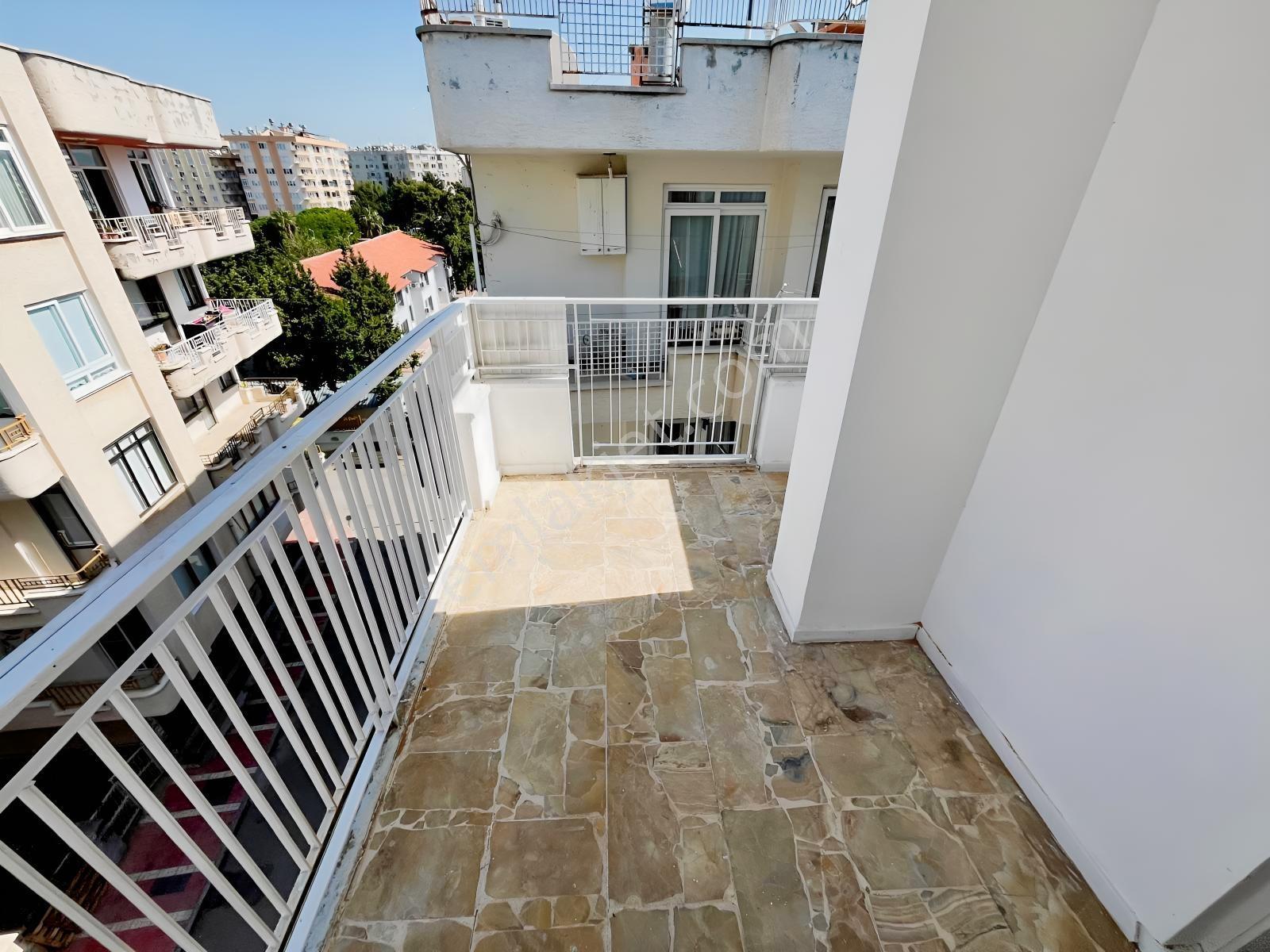 Ergünden Muğdat Cami Yanı Satılık Tertemiz Geniş 4+1 Daire — fotoğraf 25