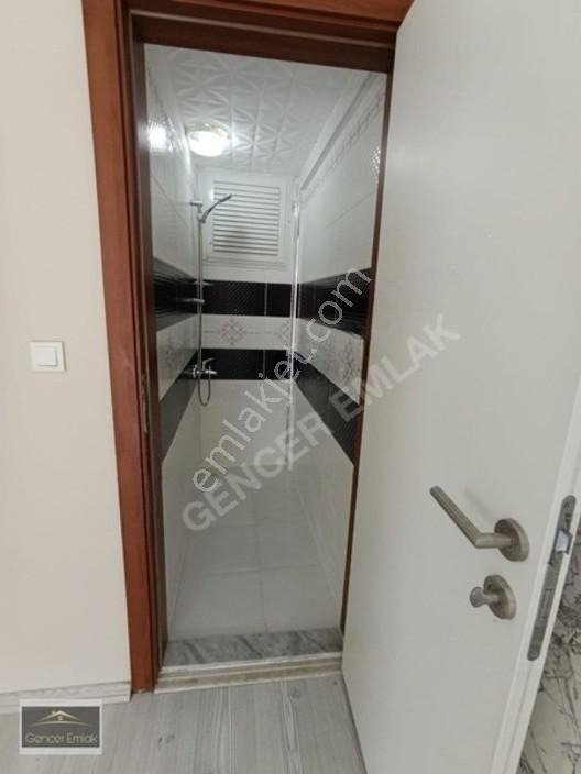 Salihli Keli De Ebeveyn Banyolu 3+1 165 Mk Daire — fotoğraf 19