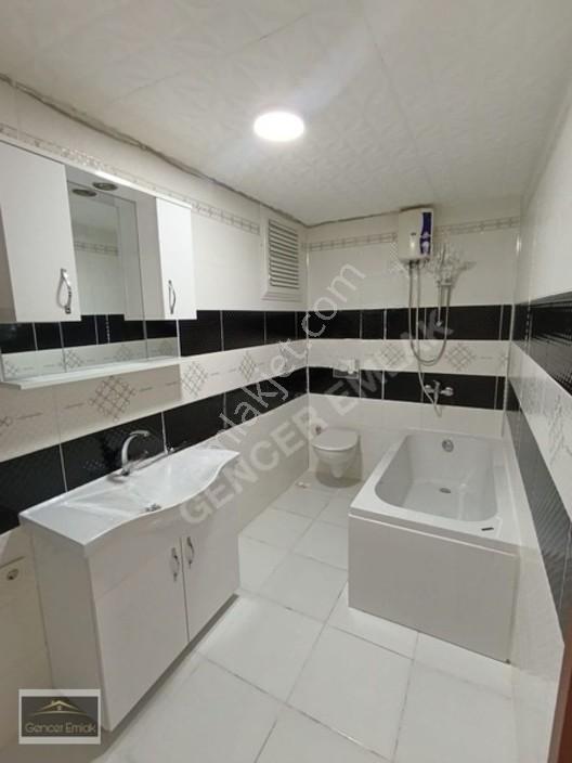 Salihli Keli De Ebeveyn Banyolu 3+1 165 Mk Daire — fotoğraf 21