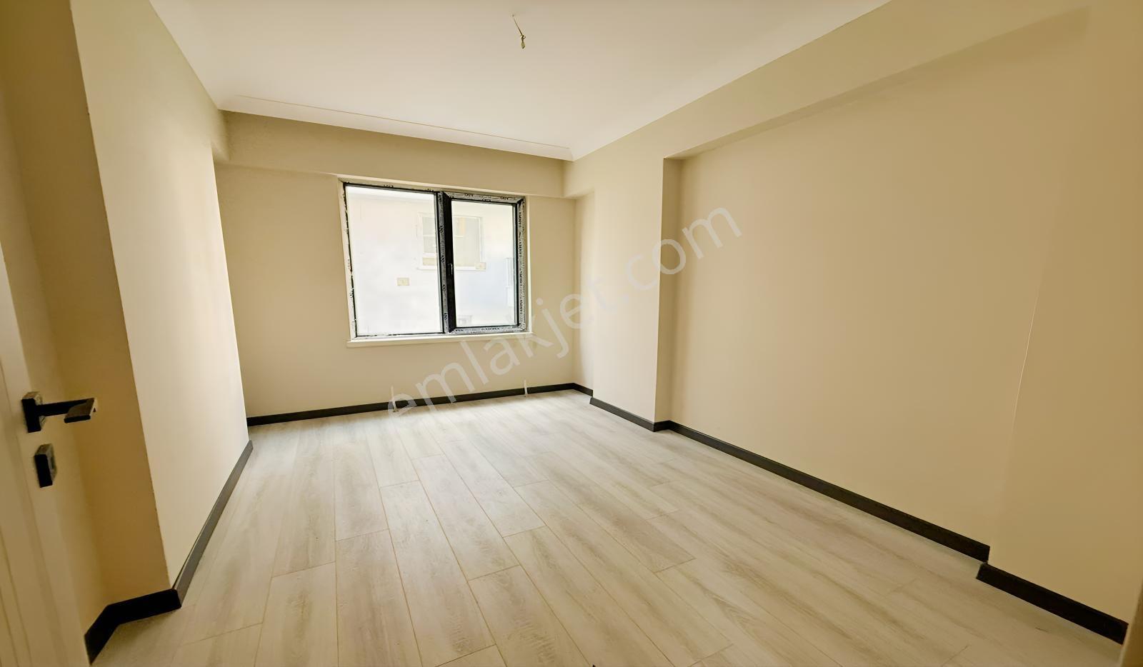 Bağlum Caddeye Köşe 3+1 1.kat Sıfır Daire Uygun Fiyata — fotoğraf 22