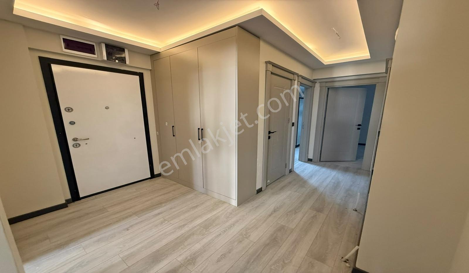 Bağlum Caddeye Köşe 3+1 1.kat Sıfır Daire Uygun Fiyata — fotoğraf 24