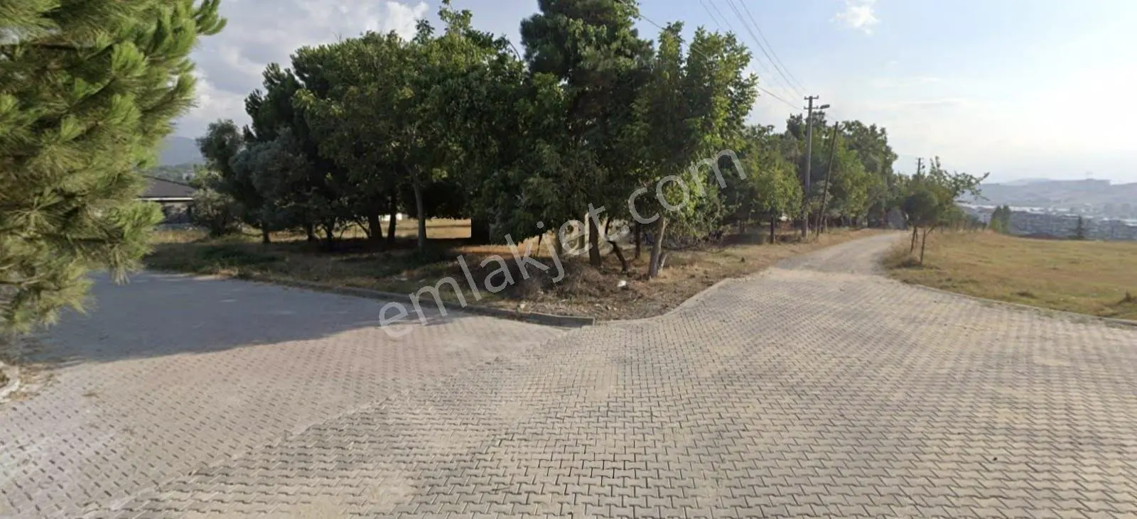 Yalova Merkezde | Deniz Manzaralı | Dubleks Villa İmarlı | Satılık Arsa — fotoğraf 2