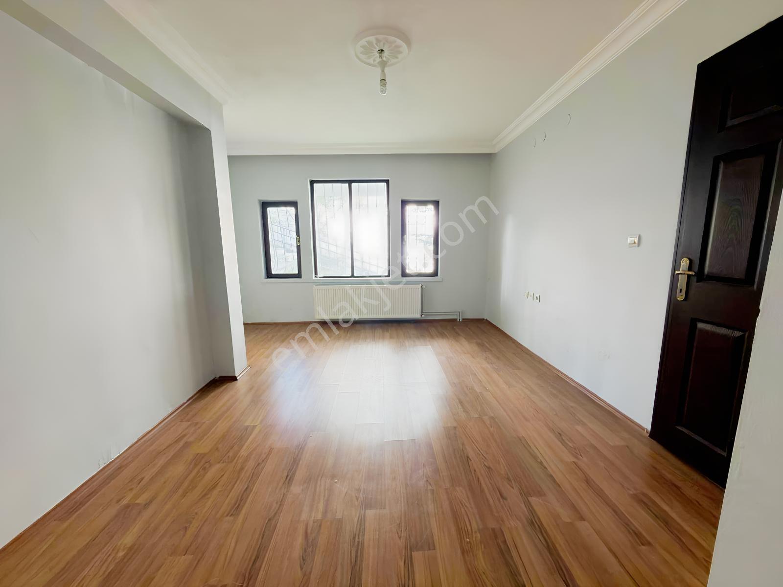 Osmangazi Baştuğ Sokakta Çift Balkonlu Asansörlü 2+1 — fotoğraf 21