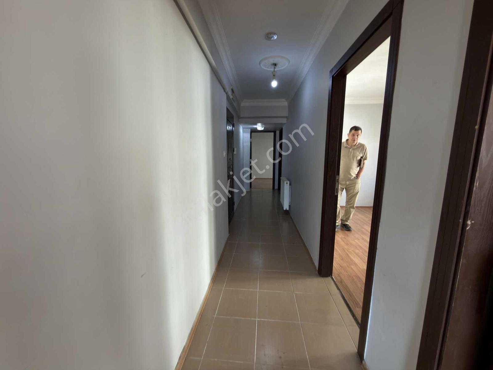 Osmangazi Baştuğ Sokakta Çift Balkonlu Asansörlü 2+1 — fotoğraf 22