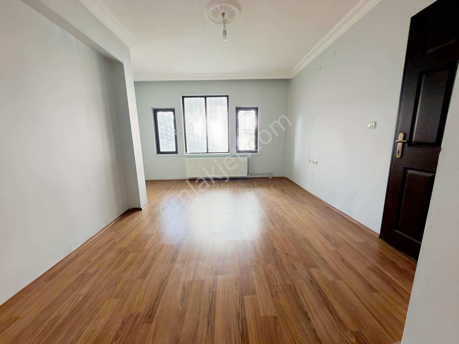 Osmangazi Baştuğ Sokakta Çift Balkonlu Asansörlü 2+1 — fotoğraf 23
