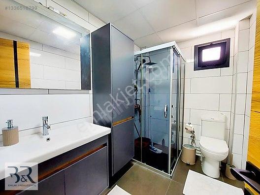Doğalgazlı Ve Havuzlu Sitede Geniş 3+1 Daire — fotoğraf 13