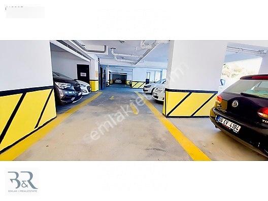 Doğalgazlı Ve Havuzlu Sitede Geniş 3+1 Daire — fotoğraf 23