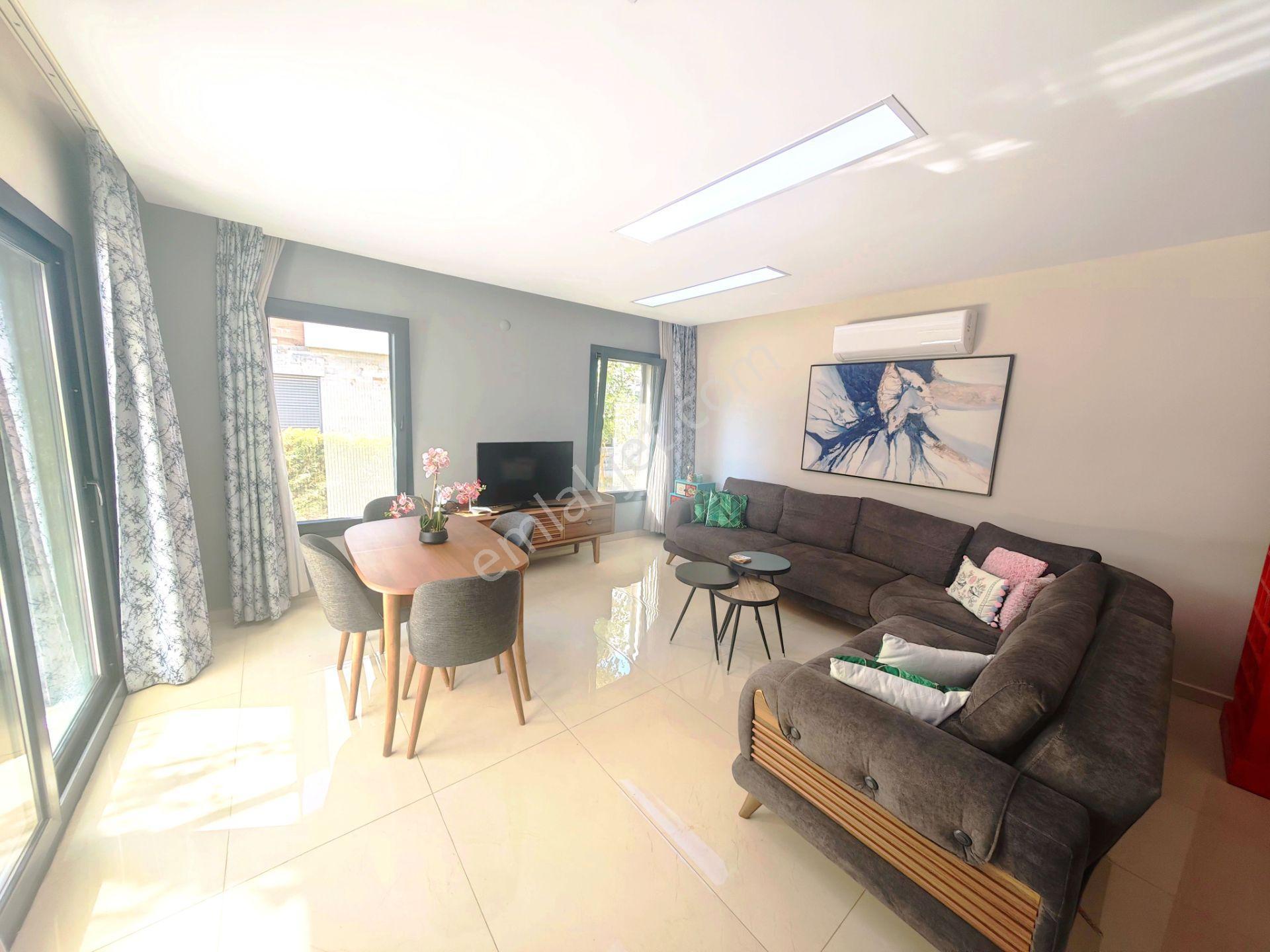Didim Efeler Mahallesi'nde Havuzlu 3+1 Eşyalı Villa — fotoğraf 10