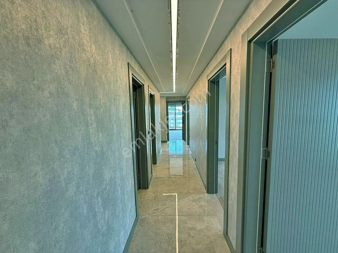 Uytundan Burhaniye Ören'de Ultralüks Sitede 3+1 Satılık Daire — fotoğraf 16