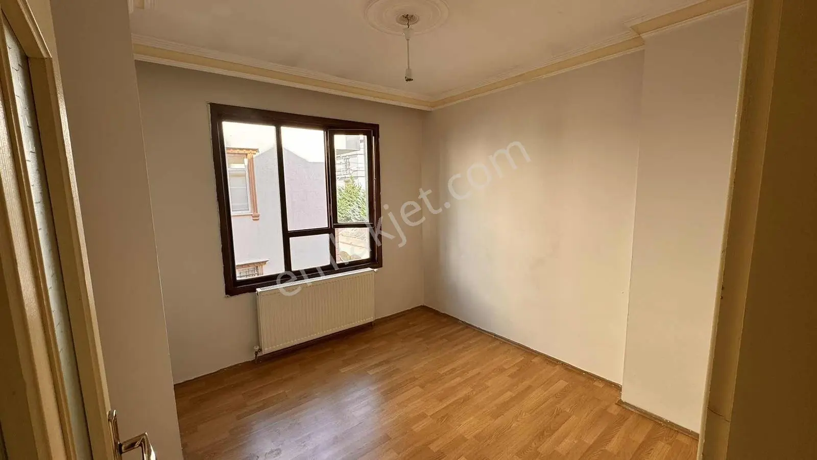 Hamzaoğlu Mah. Satılık 2+1 Daire / 2. Kat — fotoğraf 5