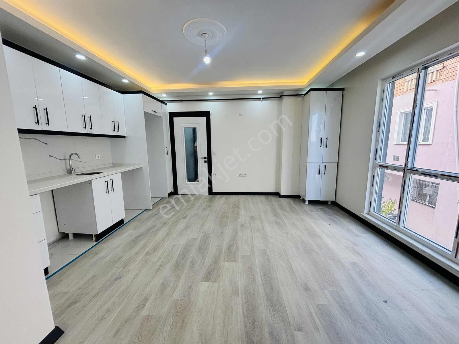 Güven'Den Çerkezköy'De İskanlı Arakat Yatırımlık Fırsat 1+1Daire