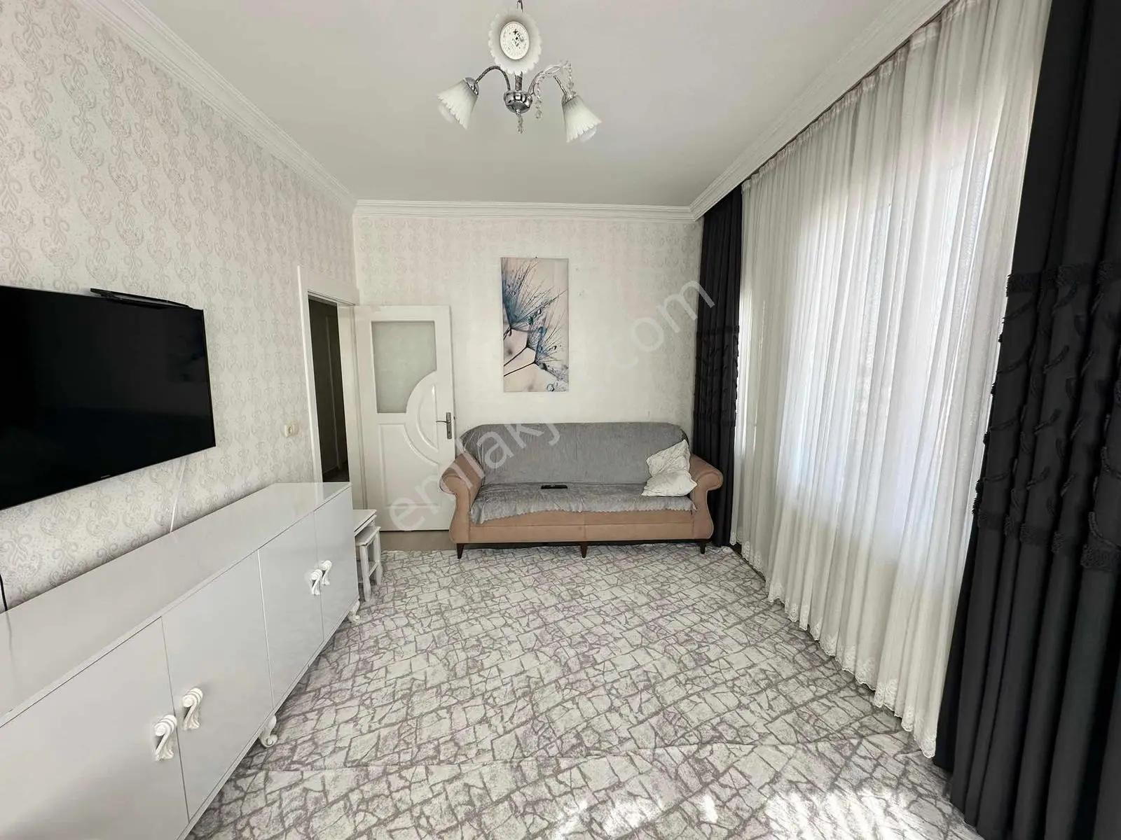 Kare'den Seyrantepe Merkezde 2+1 Bakımlı Daire. — fotoğraf 2